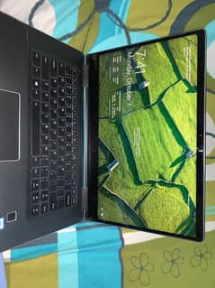 Lenovo yoga 710