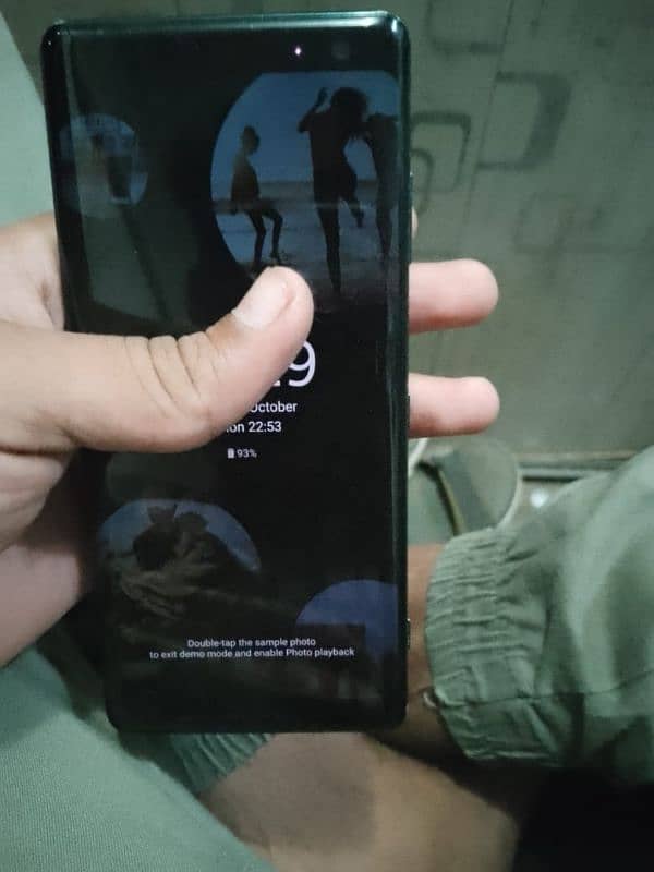 sony xperia zx3 condition 10 /8 OK pis 4