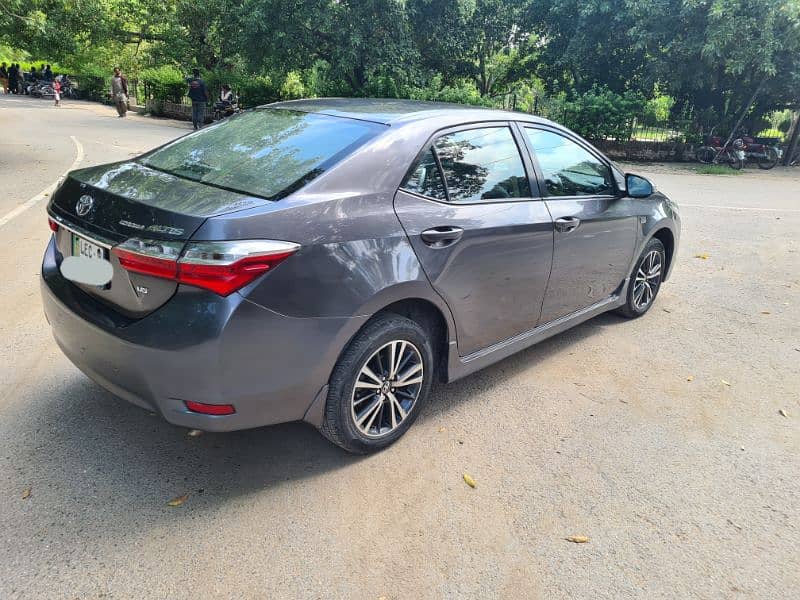 Toyota Corolla Altis 2019 1