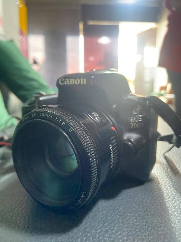 Canon 200d 5