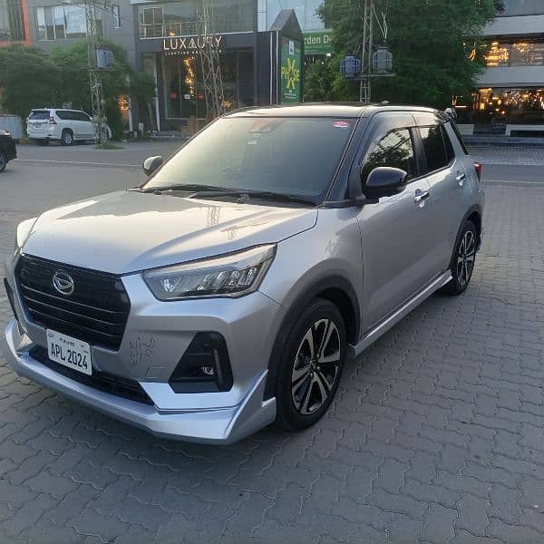 Daihatsu Rocky 2020 Fresh Import 9