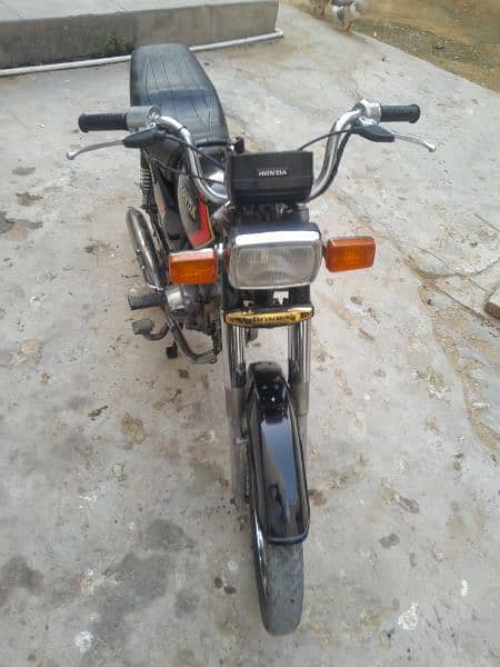 Honda Cd 70 excellent condition read ful description 4