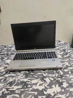 HP Elitebook 8560p i5 2nd Gen 4gb/500gb 15" screen size