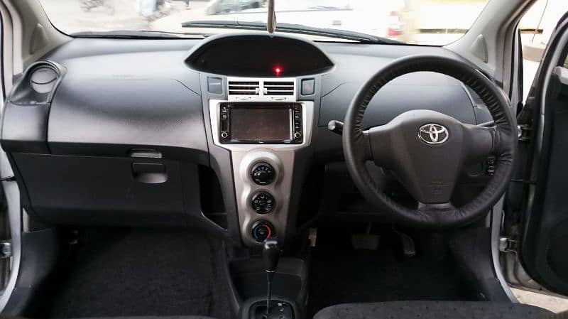 Toyota vitz 2010 registered 2016 3