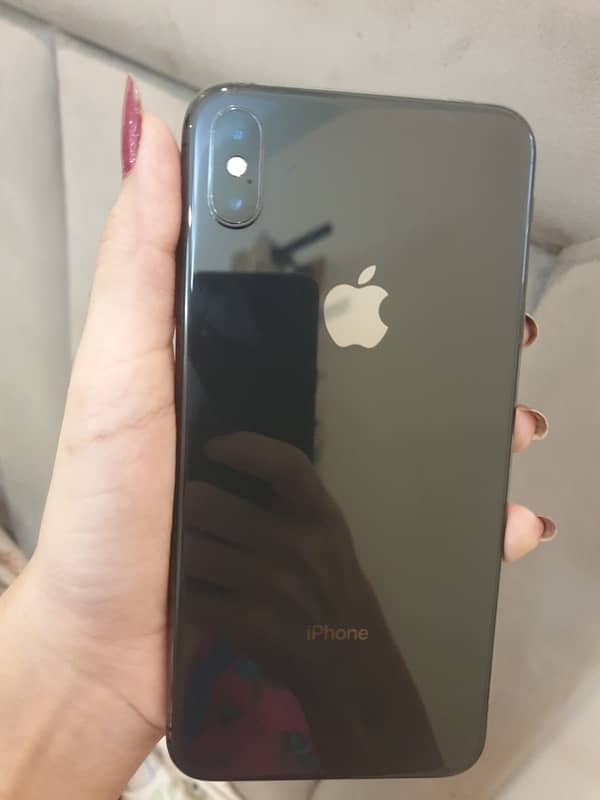 iPhone XS MAX 64GB JV 3