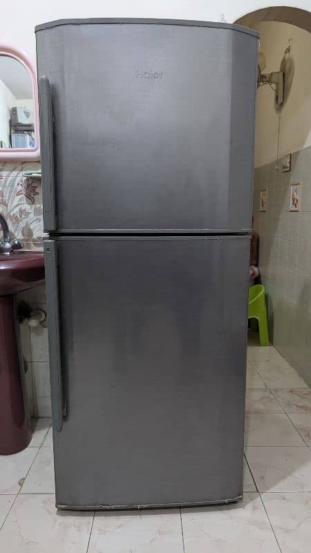 Haier Refrigerator HRF-340, 345 L volume 1