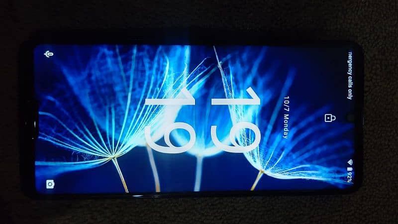 Aquos R5 12/256 4