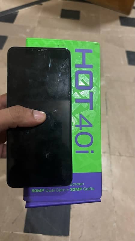 Infinix HOT 40i 3