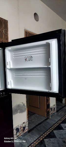 Pel fridge brand new 2