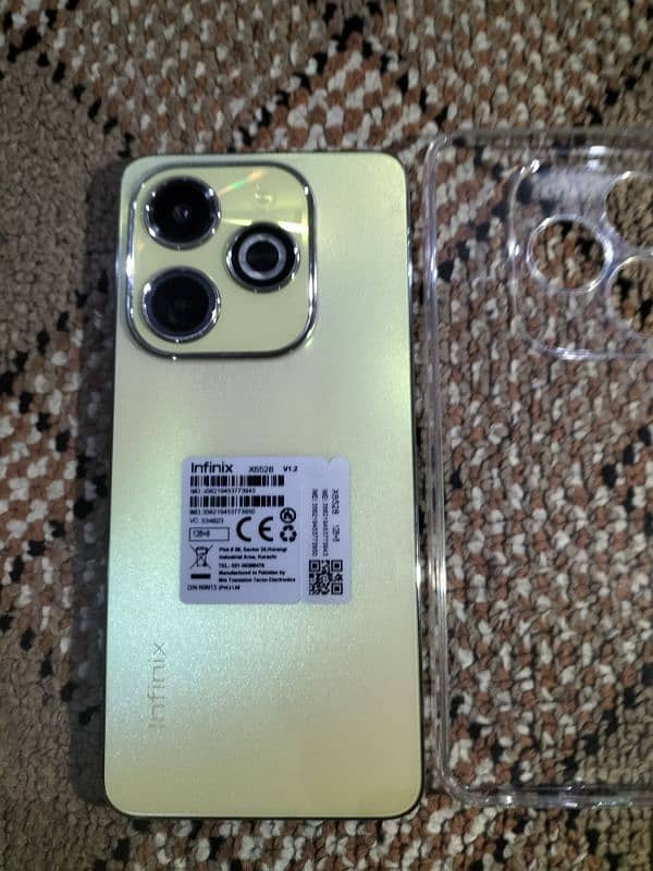 Infinix Hot 40i ,gold colour. 4