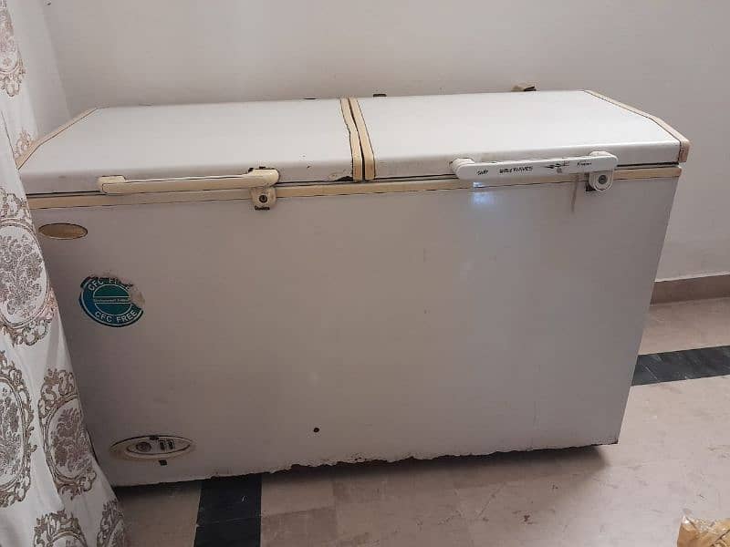 waves double door freezer 2