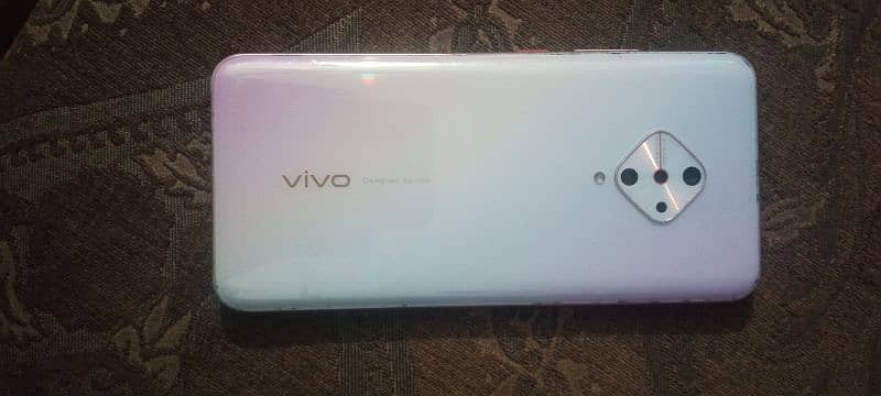 Vivo y51   4/128 2