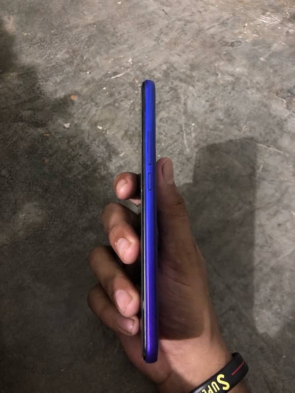 REDMI 9 3:32 3