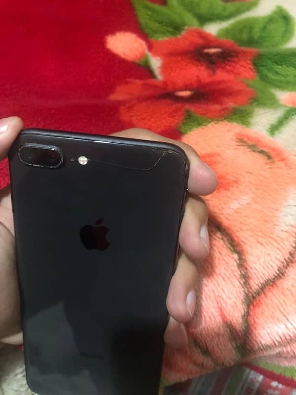 iphone 8 plus 64GB non pta 1