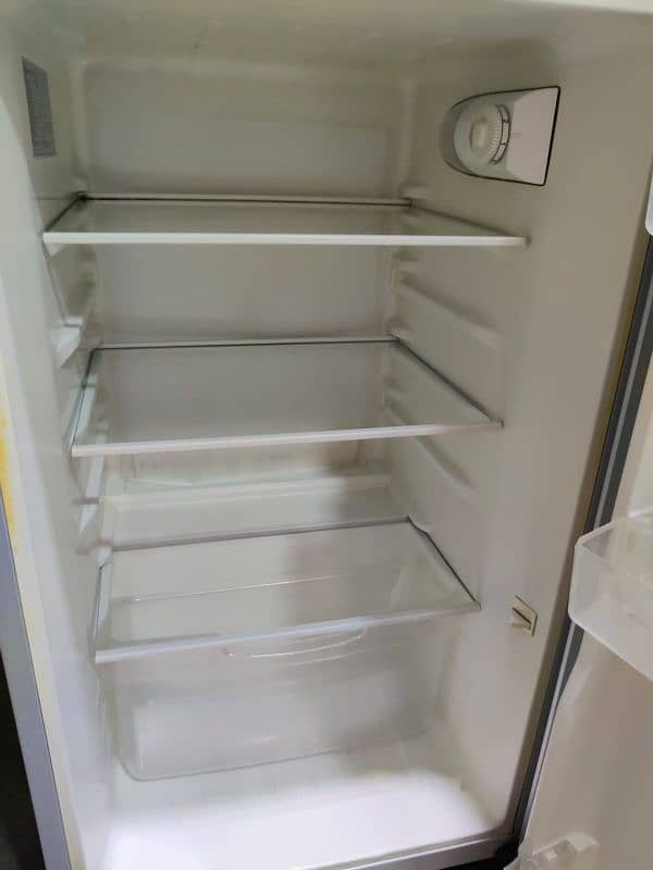 Haier  refrigerator for sale 3