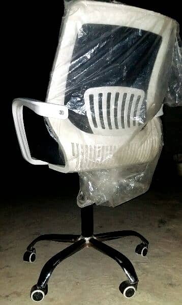 importent chair made in chiNa 1