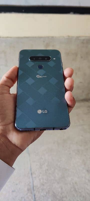 LG g8s thinq 2