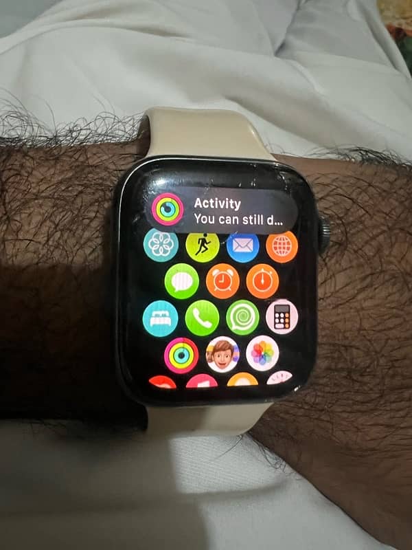 Apple Watch SE series 6 1