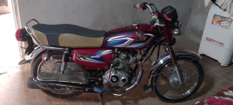 Honda CG 125 available in Samundri city 0