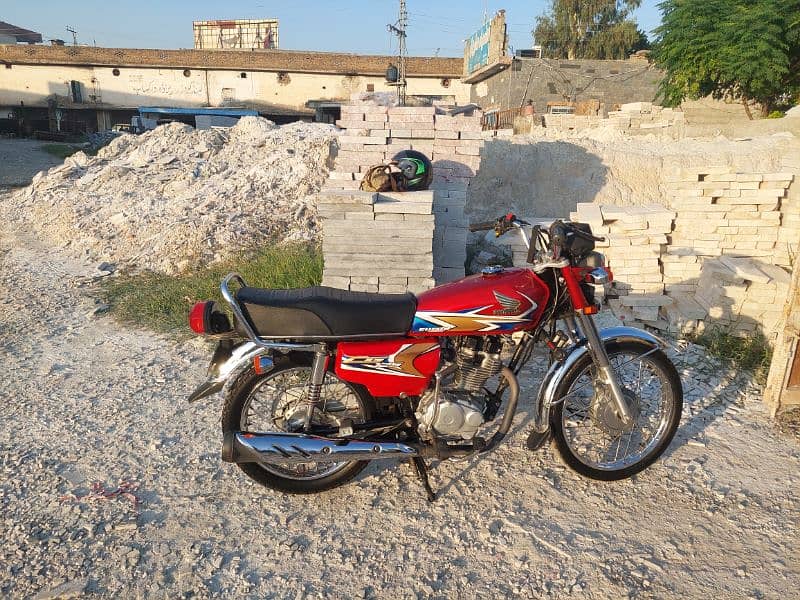 Urgent Sale Honda 125 1