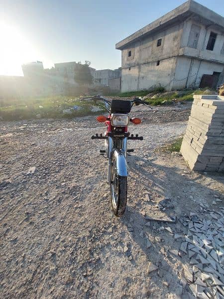 Urgent Sale Honda 125 7