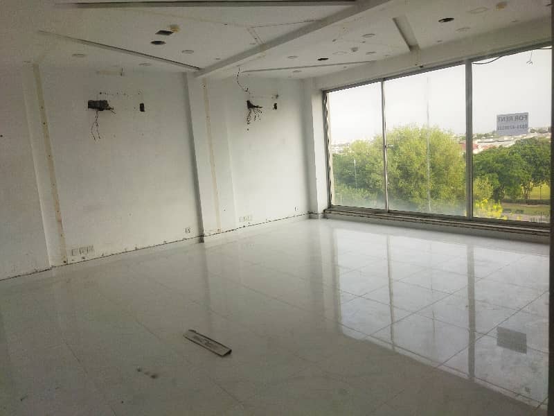 8 Marla Floor Available For Rent DHA Phase3 1