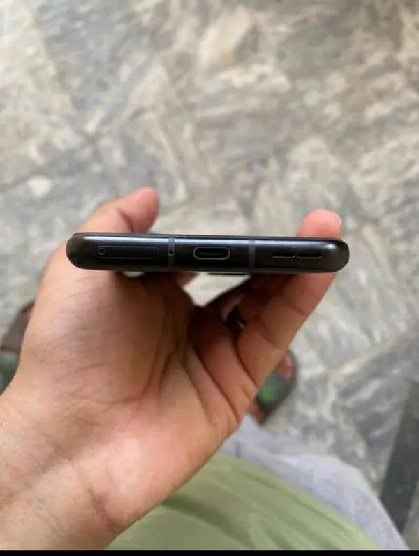 Selling my phone OnePlus 9 pro 3