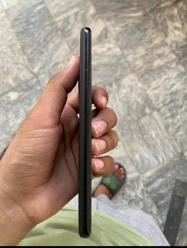 Selling my phone OnePlus 9 pro 5