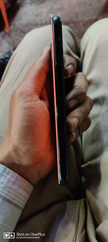 Google pixel 4 . . . . orangi color 6gb RAM 64 Gb ROM 4