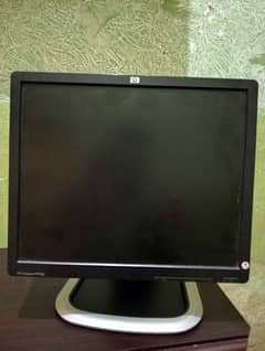 HP LCD 19''