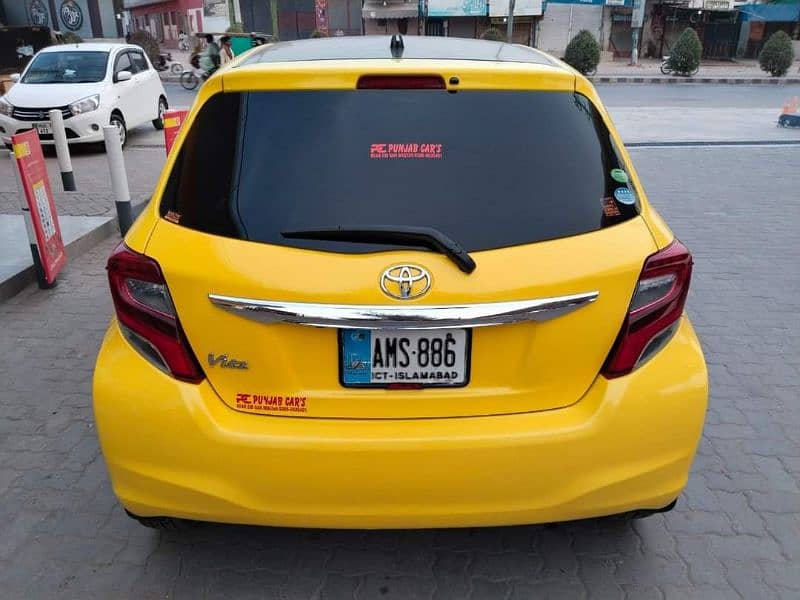 Toyota Vitz 2014 4