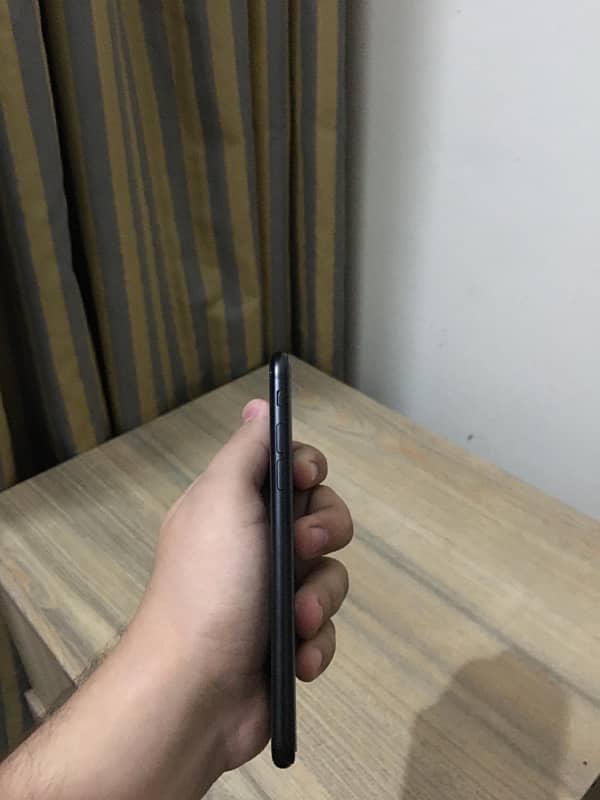 Iphone Se 2 (2020) 3