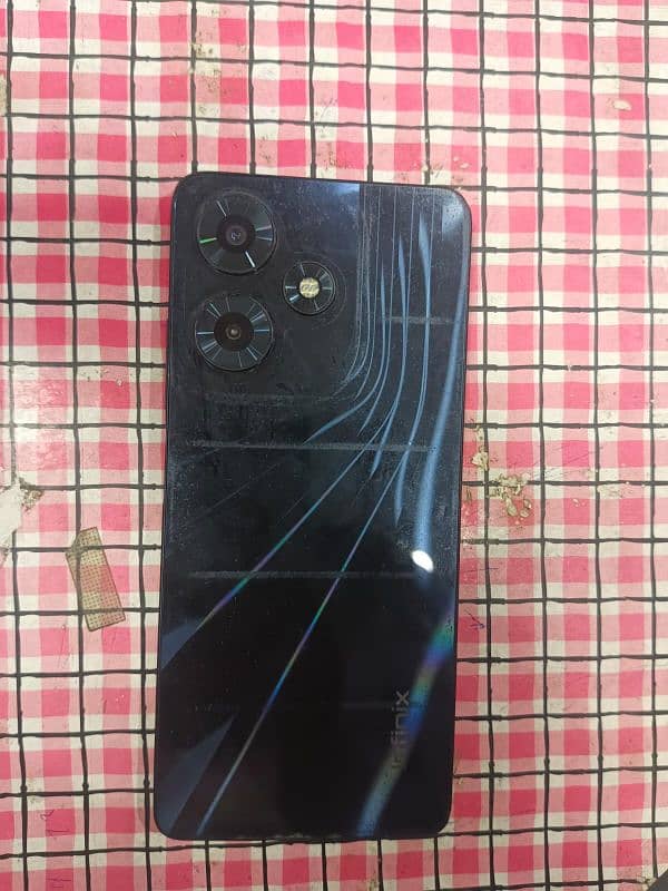 Infinix hote 30 8/128 0