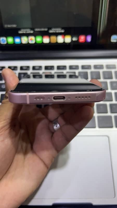 IPhone 15 Pink dual physical HK 4