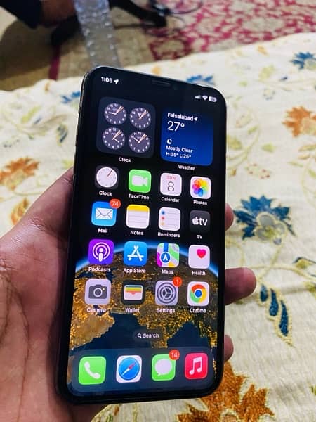 Iphone XS Golden 64 GB 6