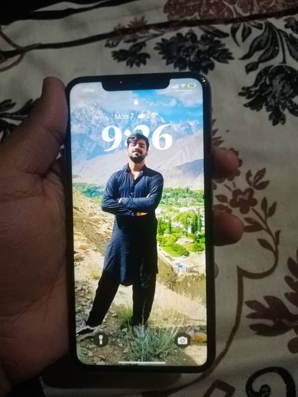 iPhone 11 Pro Max Non PTA 64gb 7