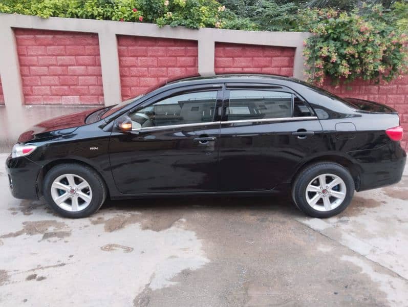 Toyota Corolla XLI 2013 13