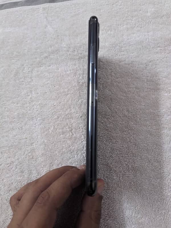 I Phone 11 pro max 256gb (FU) 2