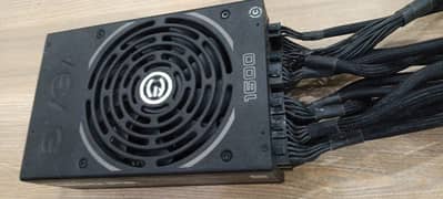 EVGA SUPERNOVA 1600 P2 80+ PLATINUM 1600W Gaming Power supply