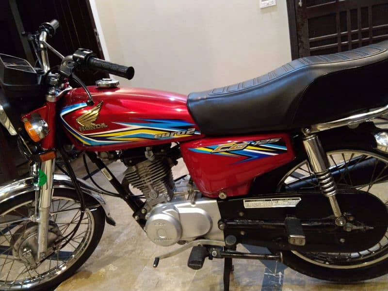 HONDA CG 125 FOR SALE JUST RS. 140,000 0