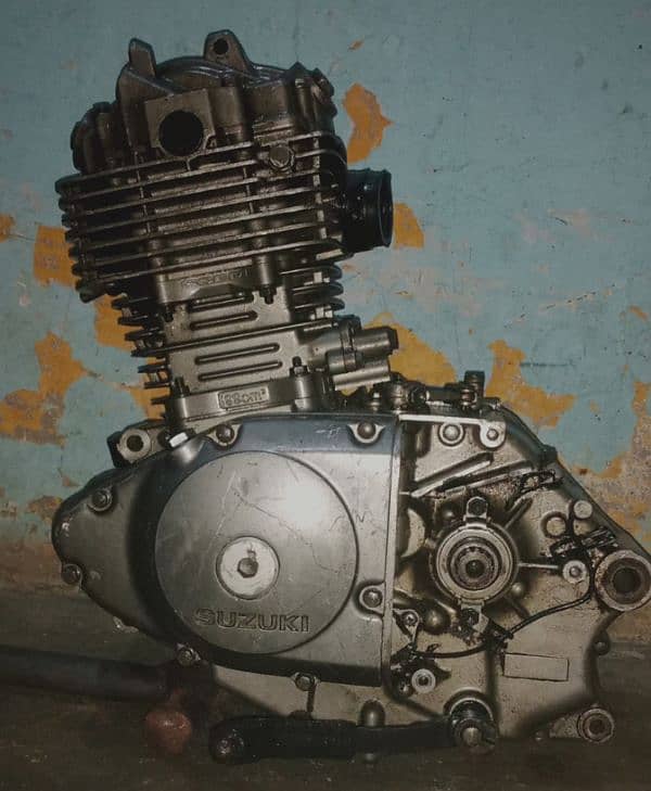 Suzuki Dr 200s new model engine 0