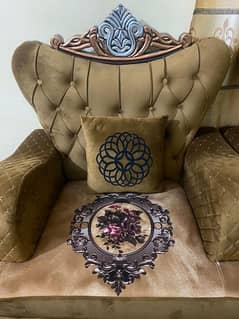 5 seater Royal Arabic Style in Camel Brown Velvet cloth10/10condition 0