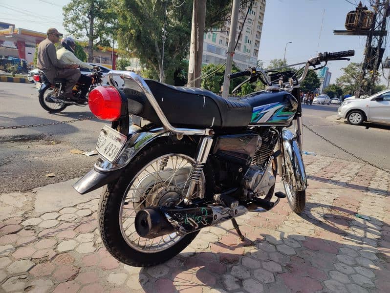 Honda 125 2019 Seal Pack Single Owner, Just Buy and Drive 3