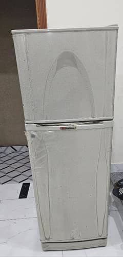 dawlance refrigerator