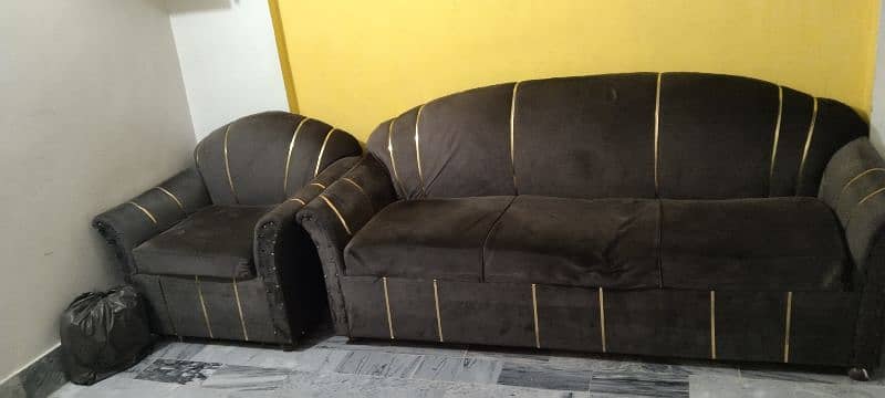 5 SEATER SOFA SET 4