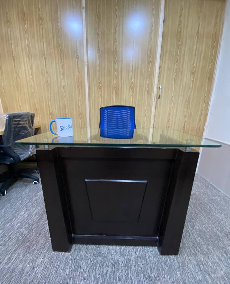 Fully Furnished Independent Private Office for Rent 6