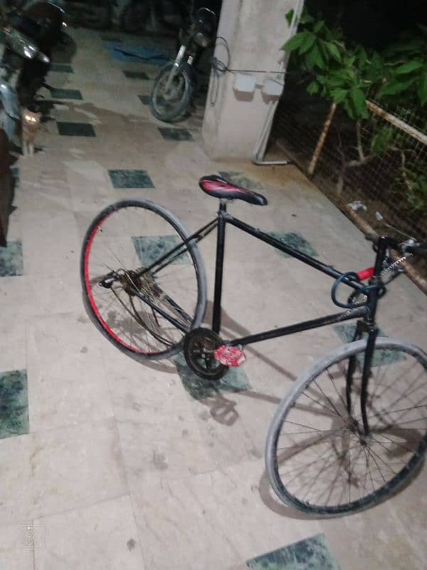 sports bicycle with gear and Tyre tube bhi new ha best quality sab ok 10