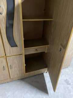 Wadrobe and cupboard 2