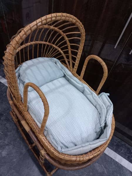 baby rattan cot 5