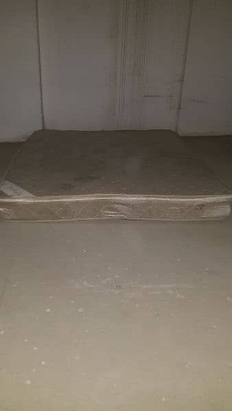 Diamond Mattress Queen Size 4